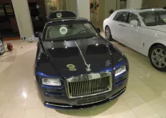 Оклейка пленкой ROLLS ROYCE (крыша, капот, багажник)