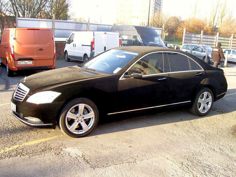 Бархатный mercedes w221 1